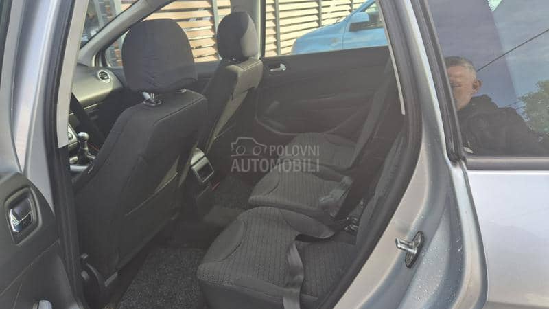 Peugeot 308 1.6HDI90K S PANO