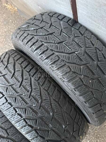 Tigar 205/60 R16 Zimska
