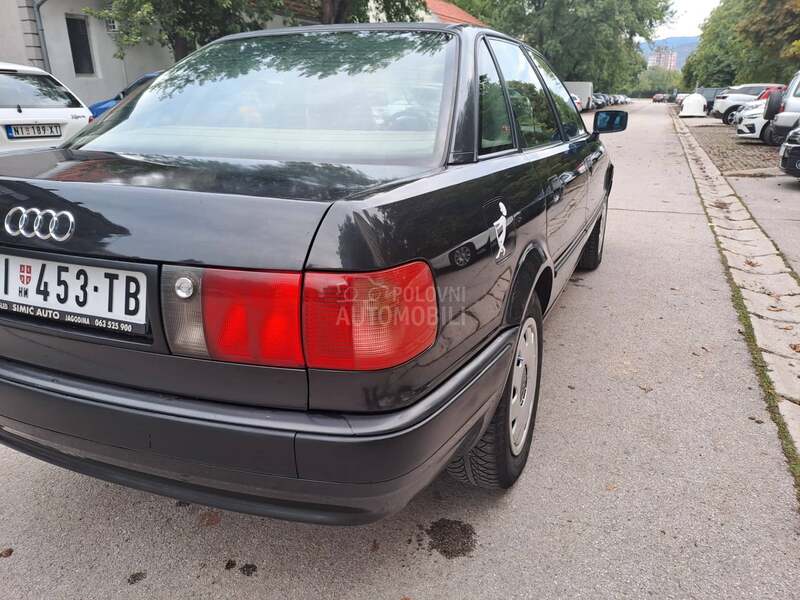 Audi 80 B4 2.3E