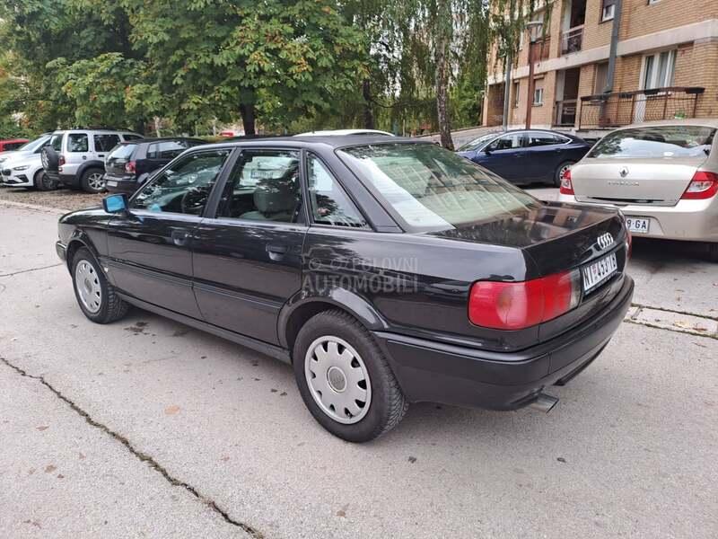 Audi 80 B4 2.3E