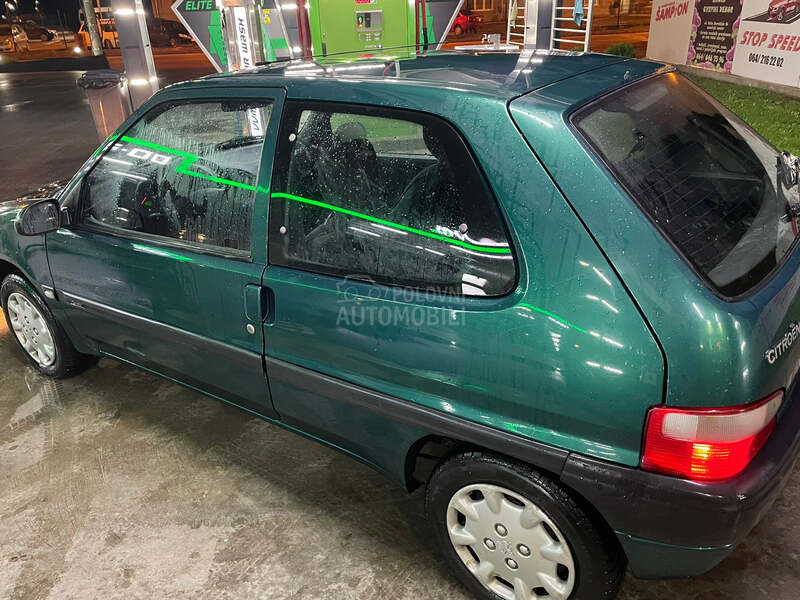 Citroen Saxo 