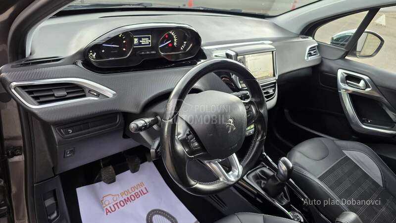 Peugeot 2008 1.6 hdi ALLURE