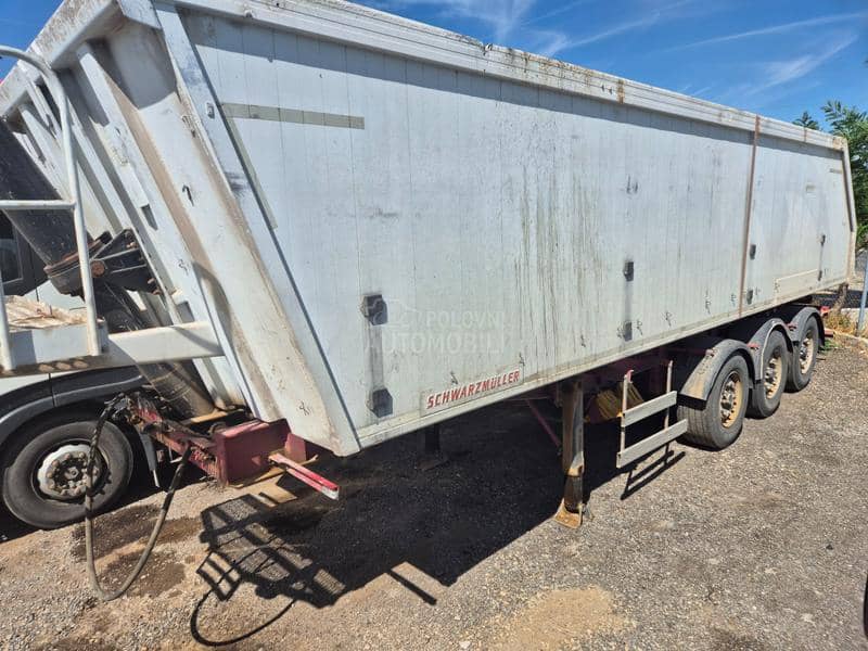 Schwarzmuller 38kubika