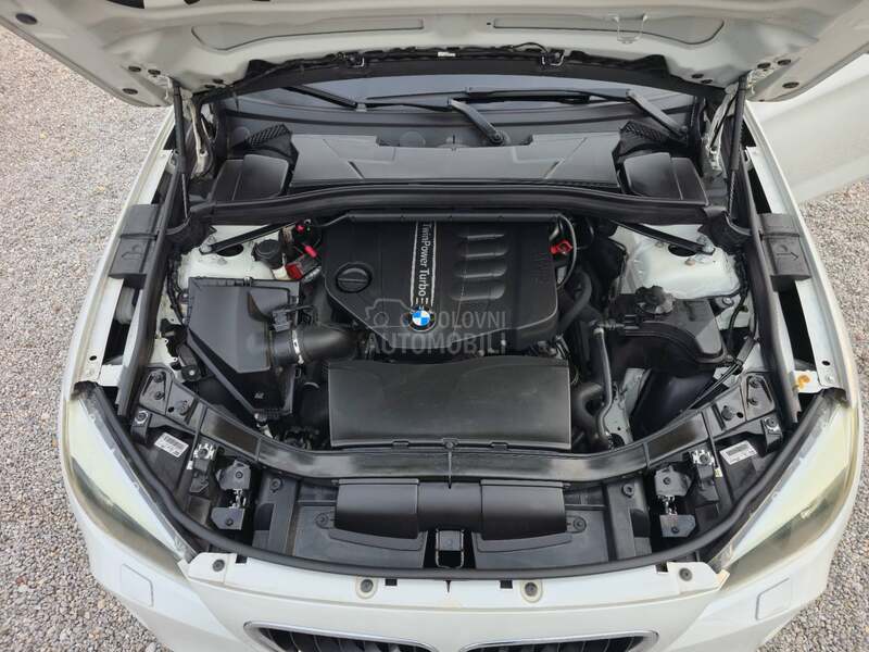 BMW X1 2.0 D sDrive