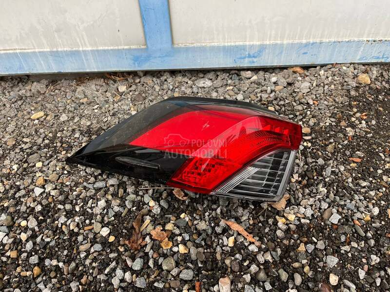 Zadnja Leva Stop Lampa V