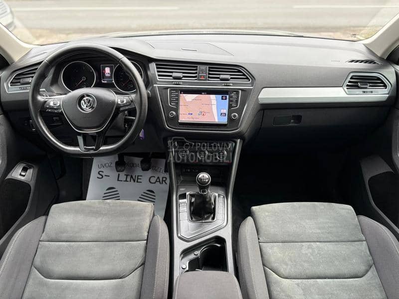 Volkswagen Tiguan 2.0TDI HIGHLINE T0P Volkswagen Tiguan 2.0TDI HIGHLINE T0P