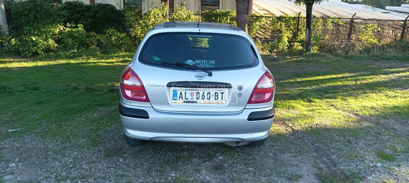 Nissan Almera 