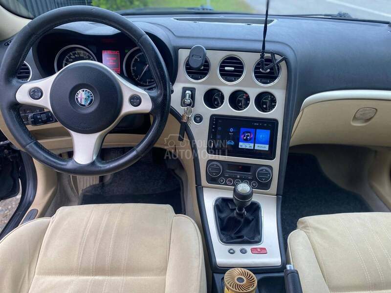 Alfa Romeo 159 