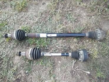 Poluosovina 1.9 TDI 5br za Volkswagen Golf 5