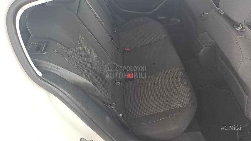 Peugeot 308 1.2NAV ALU LED 84000