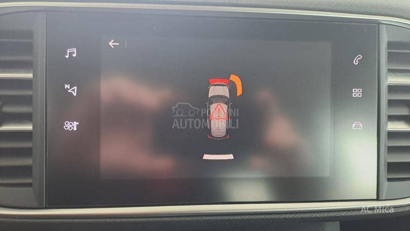 Peugeot 308 1.2NAV ALU LED 84000