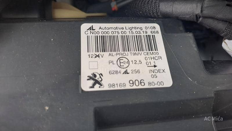 Peugeot 308 1.2NAV ALU LED 84000