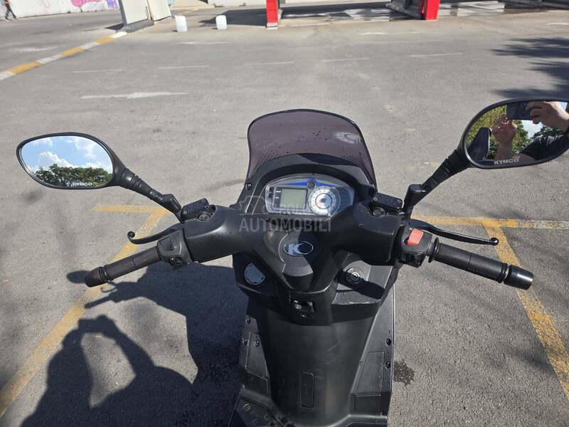 Kymco Dink 200i