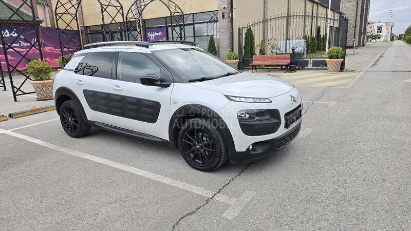 Citroen C4 Cactus 1.6 eHDI PANOR