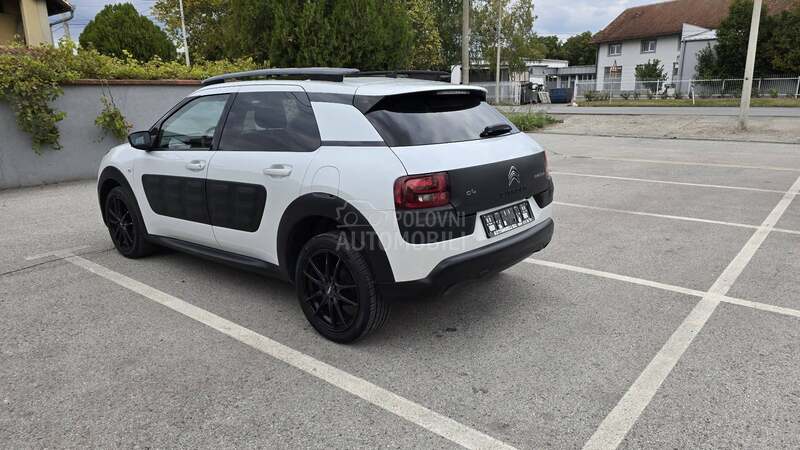 Citroen C4 Cactus 1.6 eHDI PANOR
