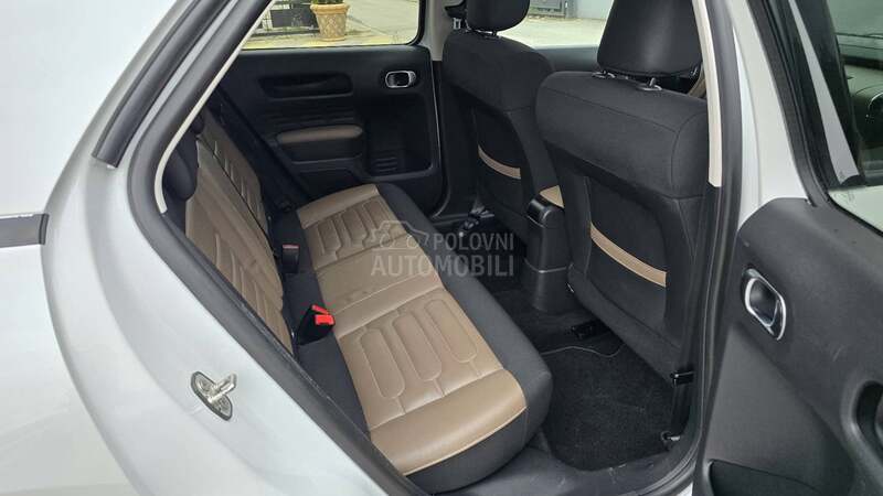 Citroen C4 Cactus 1.6 eHDI PANOR
