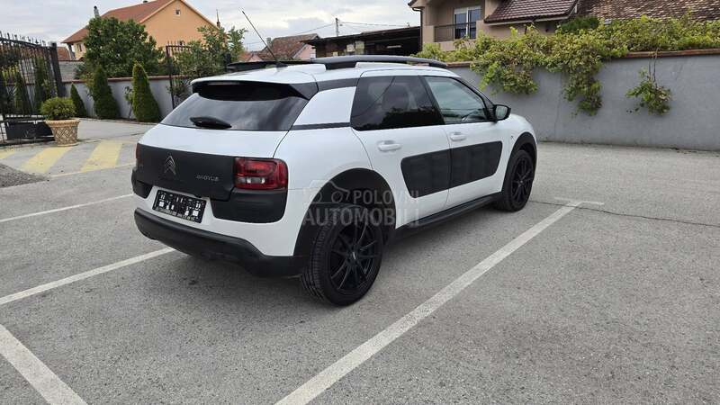 Citroen C4 Cactus 1.6 eHDI PANOR