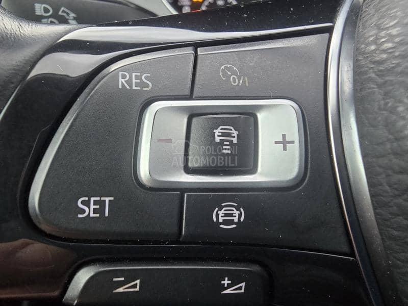 Volkswagen Golf 7 1.6 tdi highline