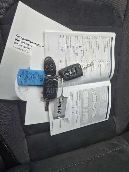 Volkswagen Golf 7 1.6 tdi highline