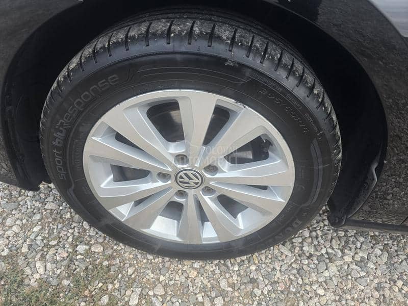 Volkswagen Golf 7 1.6 tdi highline