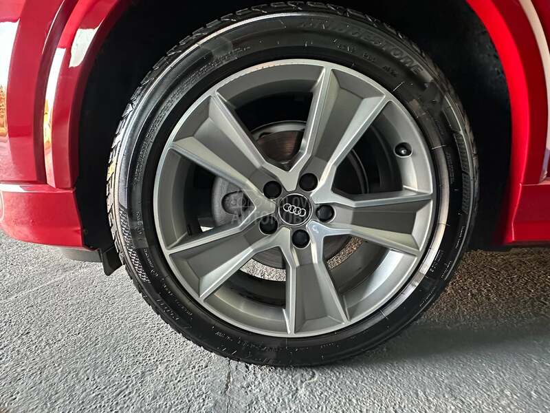 Audi Q2 /S-LINE/MATRIX/NOV/