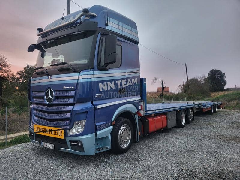 Mercedes Benz Actros 2551