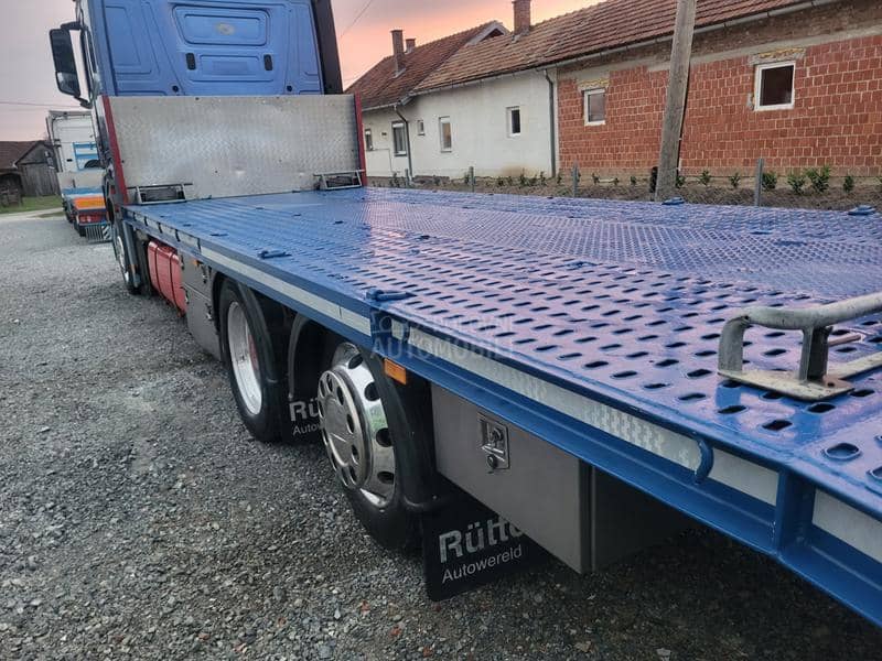 Mercedes Benz Actros 2551