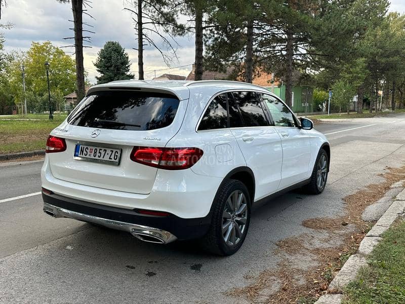 Mercedes Benz GLC 220 4-Matic