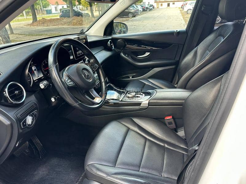 Mercedes Benz GLC 220 4-Matic