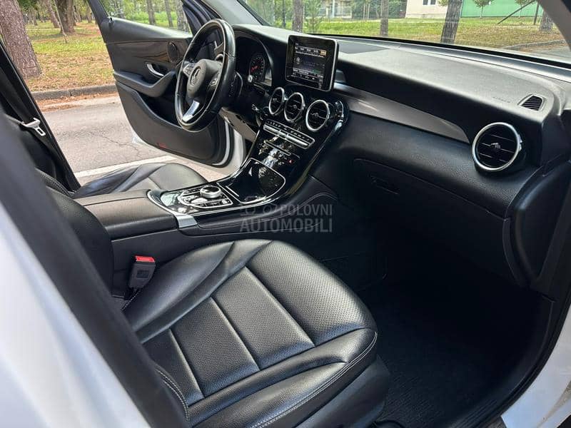Mercedes Benz GLC 220 4-Matic