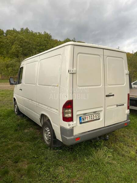 Mercedes Benz Sprinter 