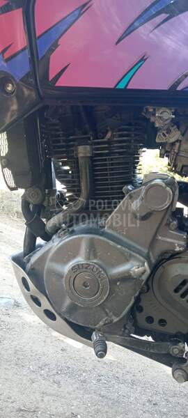 Suzuki DR650RSE