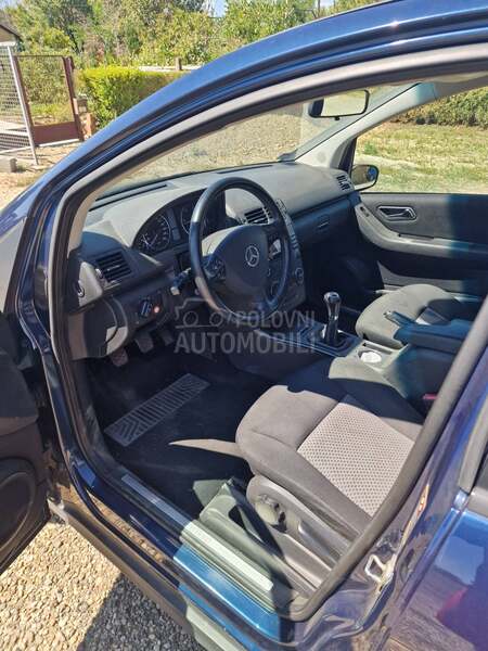 Mercedes Benz A 180 