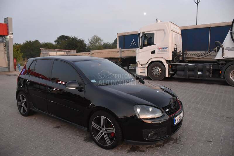 Volkswagen Golf 5 GTI