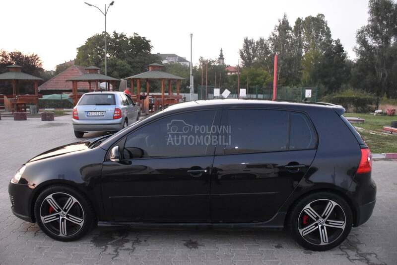 Volkswagen Golf 5 GTI