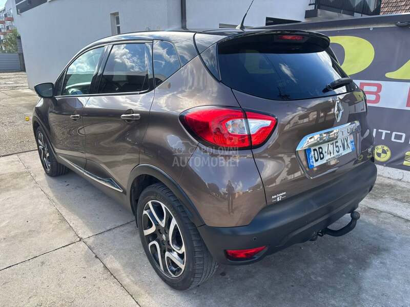 Renault Captur AUTO/N A V I/130 000