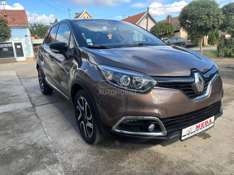 Renault Captur AUTO/N A V I/130 000