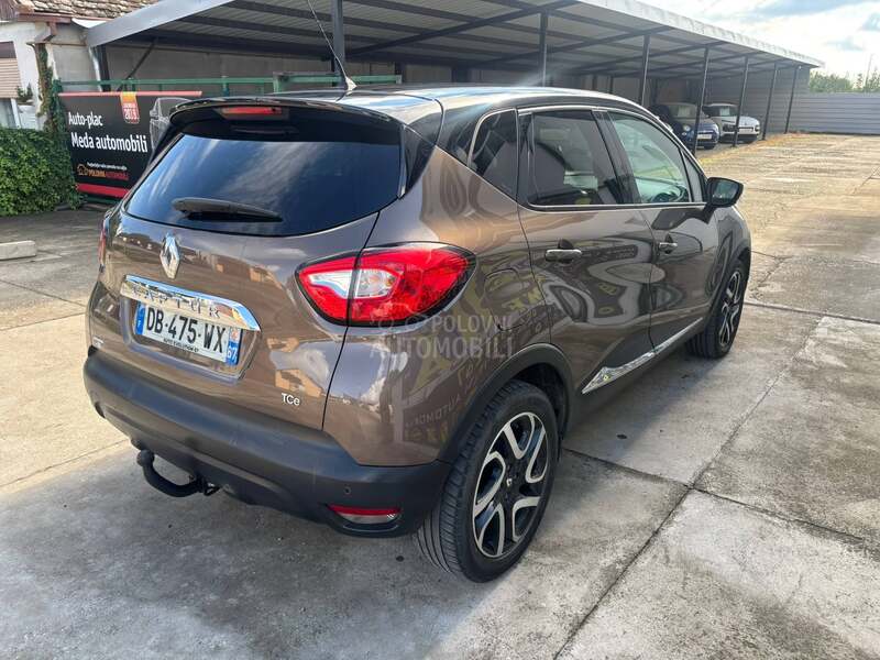 Renault Captur AUTO/N A V I/130 000