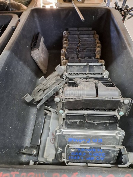 MOTORNI RACUNAR KOMPJUTER