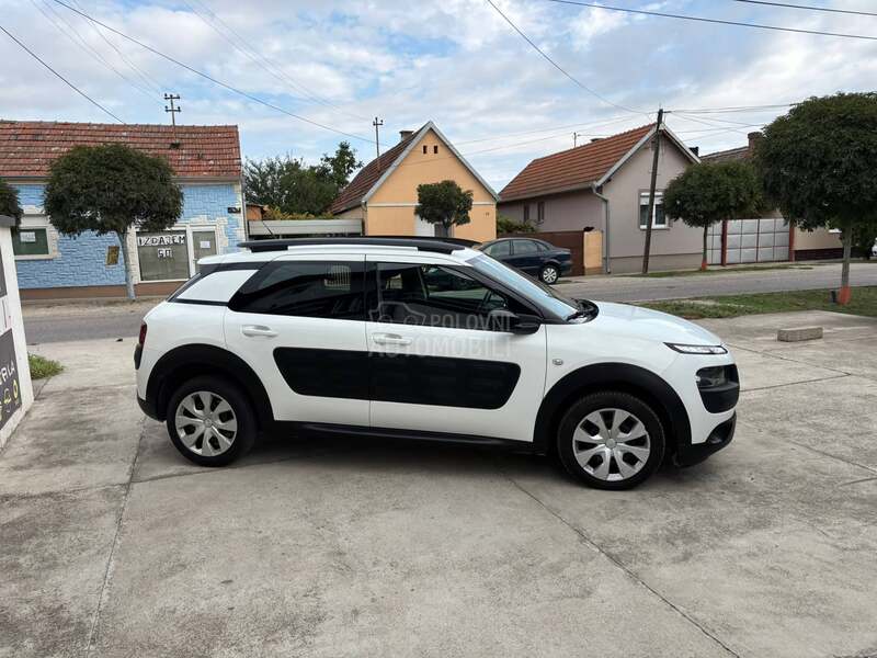 Citroen C4 Cactus T O P