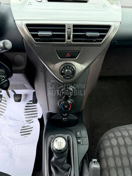Toyota iQ 1.0 b /Ch/