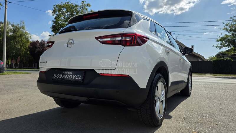 Opel Grandland X COSMOAut/Led far