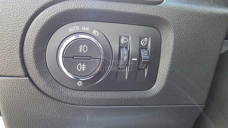 Opel Grandland X COSMOAut/Led far