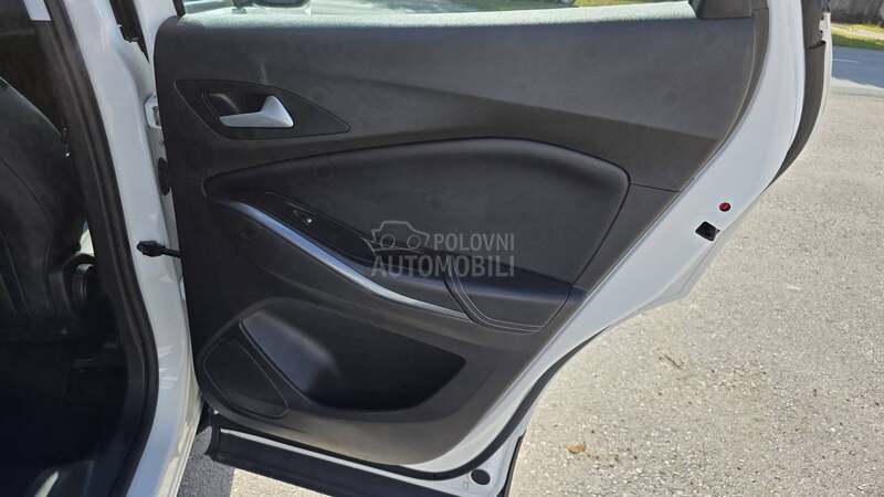 Opel Grandland X COSMOAut/Led far