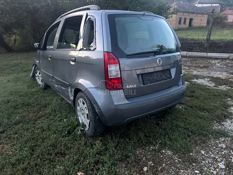 kompletan auto 1.2 16v u