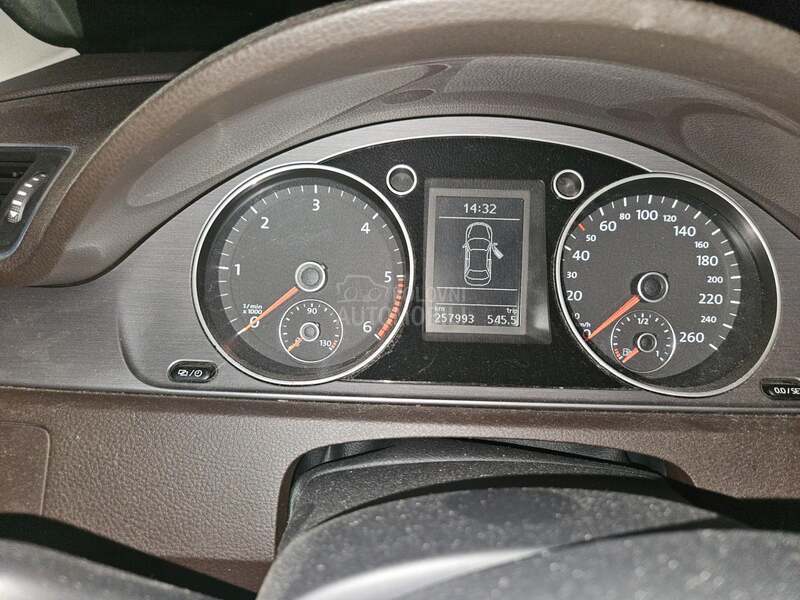 Volkswagen Passat B7 1.6