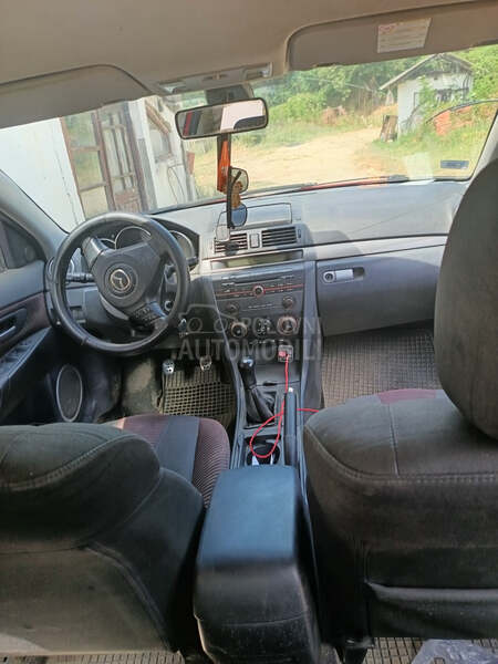 Mazda 3 2.0