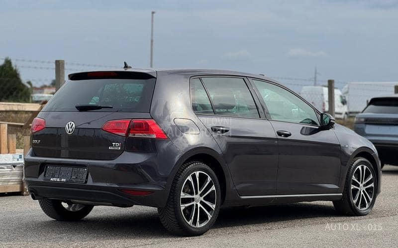 Volkswagen Golf 7 1.6 TDI / XEN / NAV
