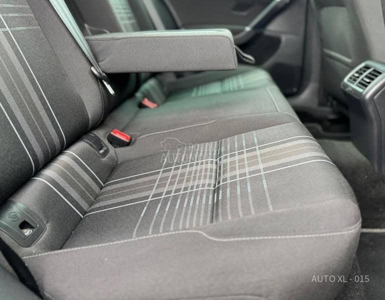 Volkswagen Golf 7 1.6 TDI / XEN / NAV