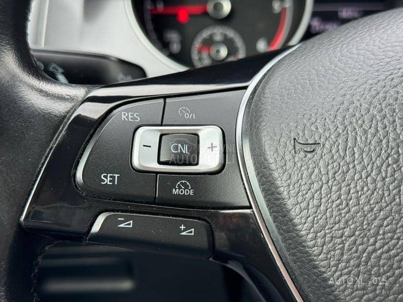 Volkswagen Golf 7 1.6 TDI / XEN / NAV